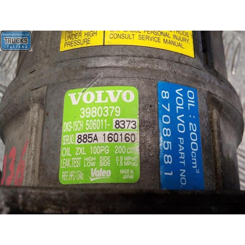 VOLVO truck COMPRESSORE ARIA CONDIZIONATA VOLVO truck FM 7 usato