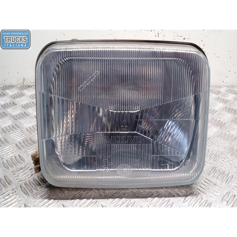 VOLVO truck RIGHT HEADLIGHT VOLVO truck FM 7 used