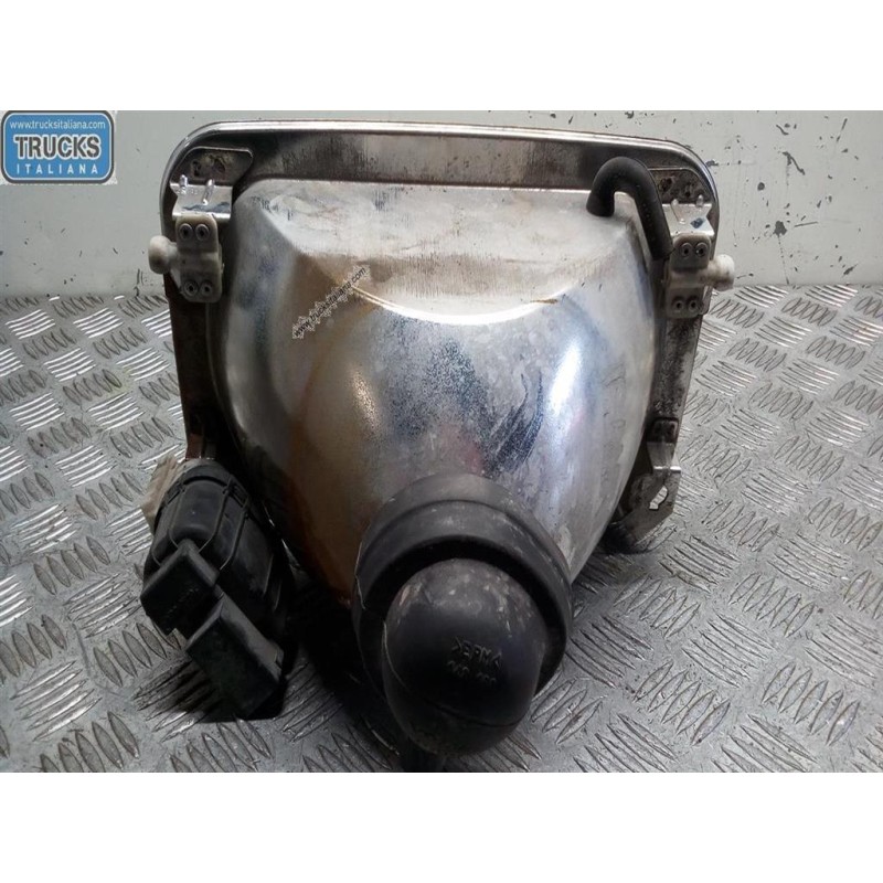 VOLVO truck FARO ANTERIORE SINISTRO VOLVO truck FM 7 usato