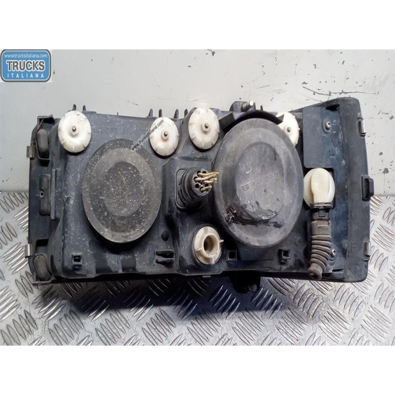 DAF FARO ANTERIORE DESTRO DAF XF95 usato