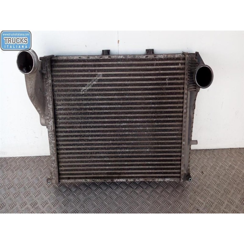RENAULT truck INTERCOOLERS HEAT RADIATOR  RENAULT truck Midlum used