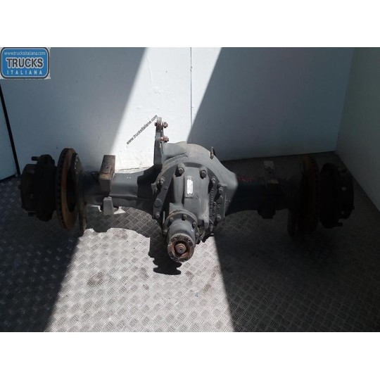 ASSALE POSTERIORE RENAULT truck Midlum usato