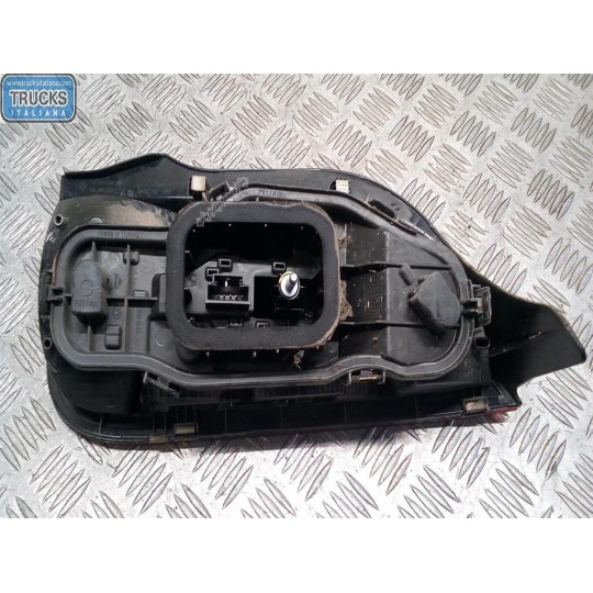 FARO POSTERIORE ESTERNO SINISTRO VOLKSWAGEN Up 2011>2016 usato