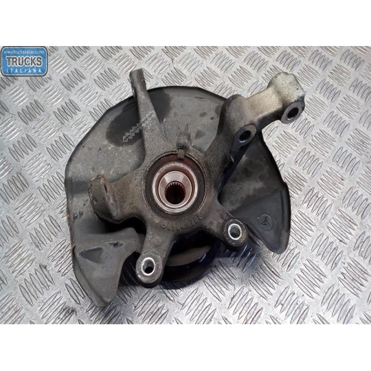 MONTANTE COMPLETO DESTRO MERCEDES-BENZ Classe B (W245) 2008>2011 usato