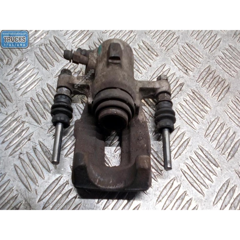 MERCEDES-BENZ PINZA POSTERIORE SINISTRA MERCEDES-BENZ Classe B (W245) 2008>2011 usato