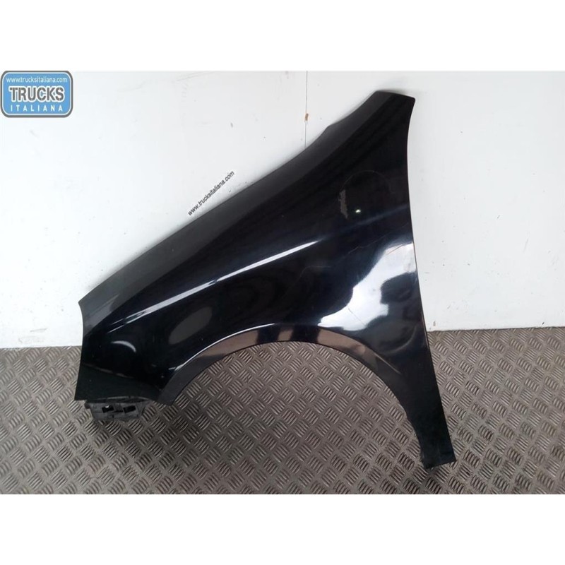 VOLKSWAGEN LEFT FRONT MUDGUARD  VOLKSWAGEN Golf 5 Variant 2007>2009 used