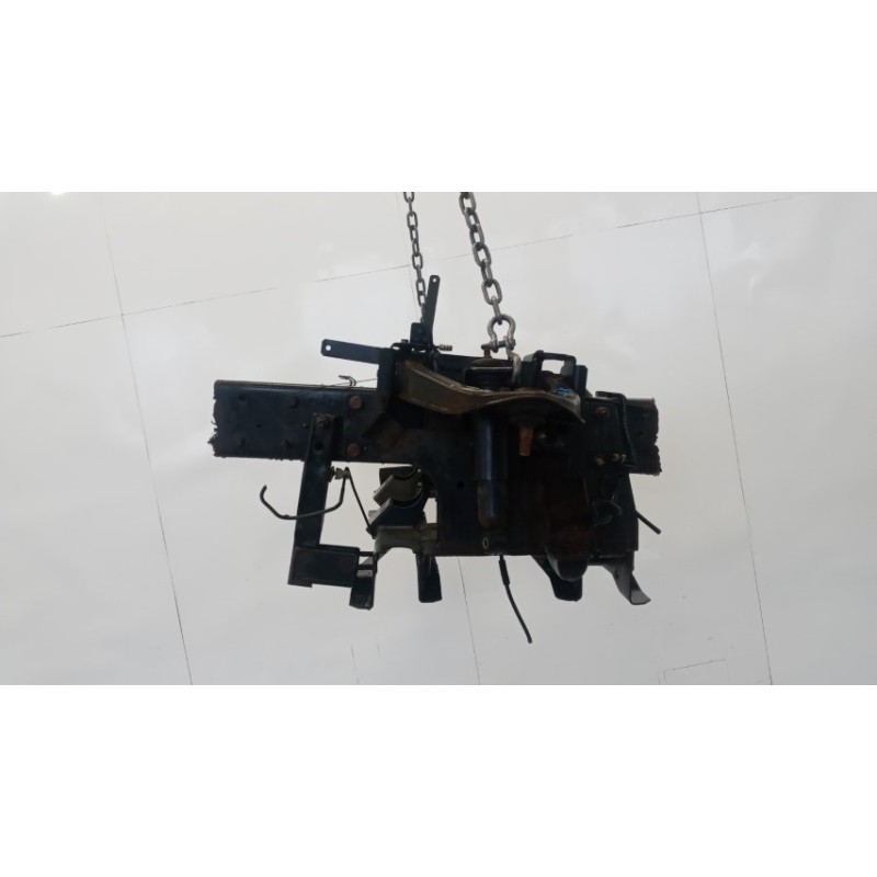 NISSAN truck FRONT CHASSIS SUSPENSION  NISSAN truck Cabstar 2006> used