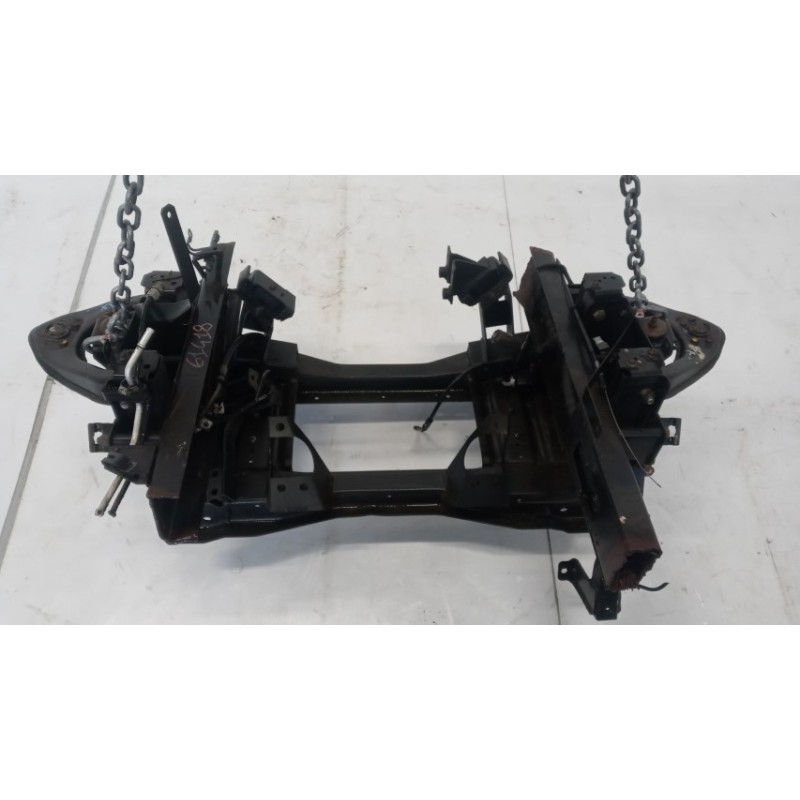 NISSAN truck TELAIO ANTERIORE SOSPENSIONI NISSAN truck Cabstar 2006> usato