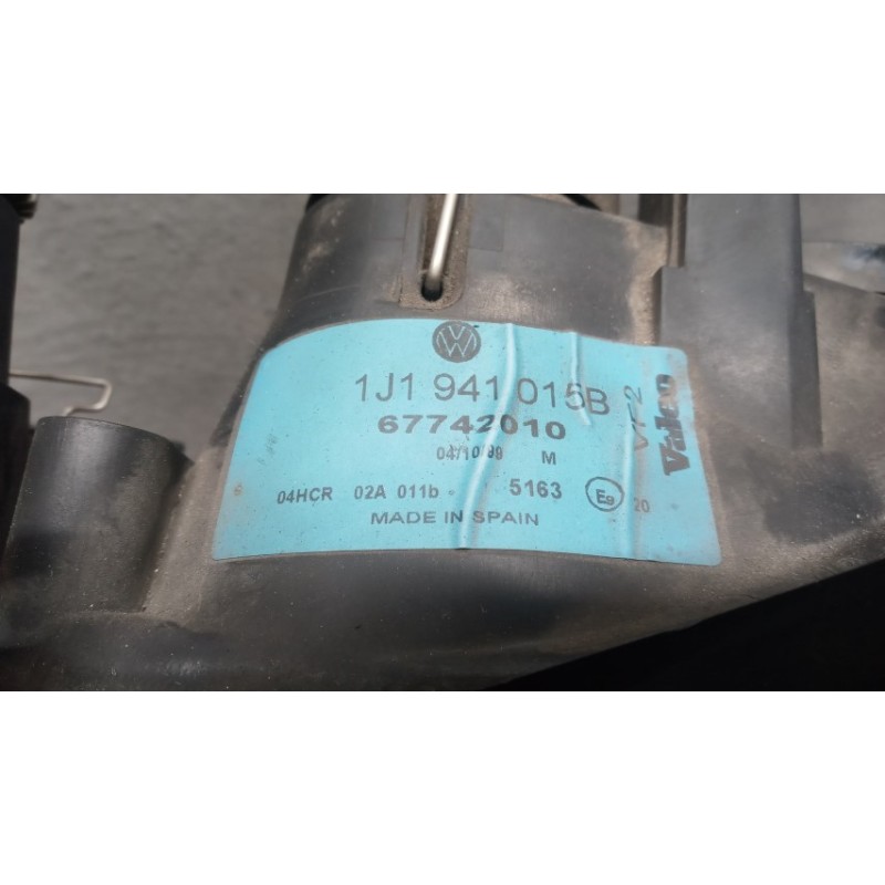 VOLKSWAGEN FARO ANTERIORE SINISTRO VOLKSWAGEN Golf 4 1997>2003 usato