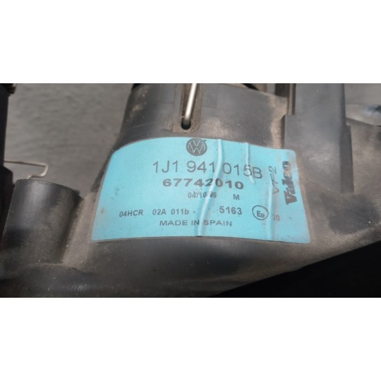 FARO ANTERIORE SINISTRO VOLKSWAGEN Golf 4 1997>2003 usato