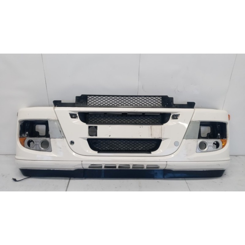 IVECO PARAURTI ANTERIORE IVECO Stralis 2007>2013 usato