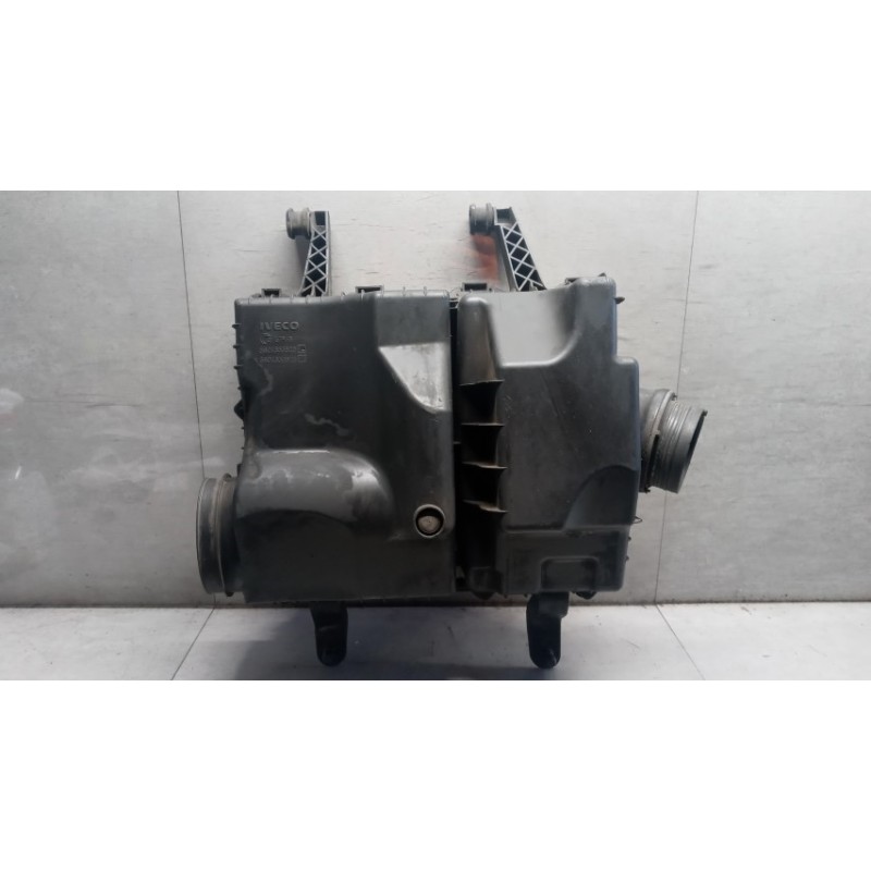 IVECO SCATOLA FILTRO IVECO Daily 2012>2014 usato