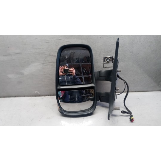 LEFT ELETRIC REAR-VIEW MIRROR  IVECO Daily 2012>2014 used