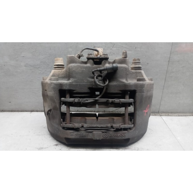 IVECO PINZA ANTERIORE DESTRA IVECO Daily 2012>2014 usato