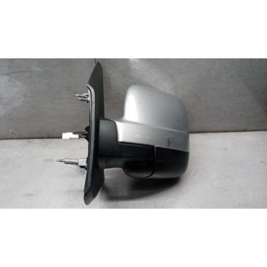 LEFT ELETRIC REAR-VIEW MIRROR  RENAULT van Trafic 2019>2021 used