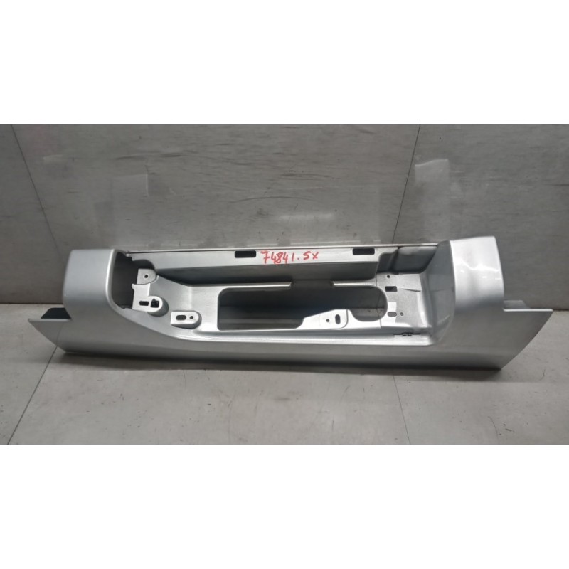 RENAULT van LEFT HEADLIGHT SEAT RENAULT van Trafic 2019>2021 used