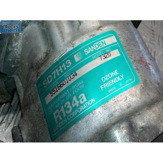 AIR CONDITIONER COMPRESSOR MITSUBISHI Canter used