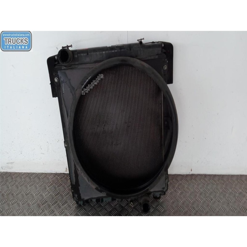 MITSUBISHI RADIATORE ACQUA MITSUBISHI Canter usato