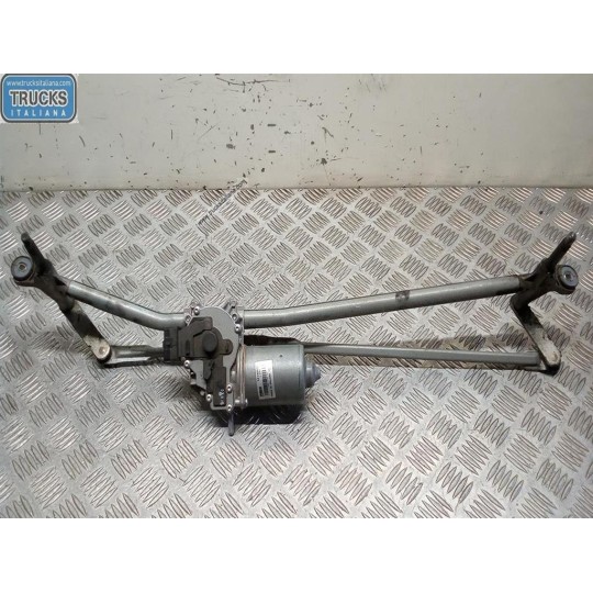 windshield wiper motor RENAULT van Master 2014>2019 used