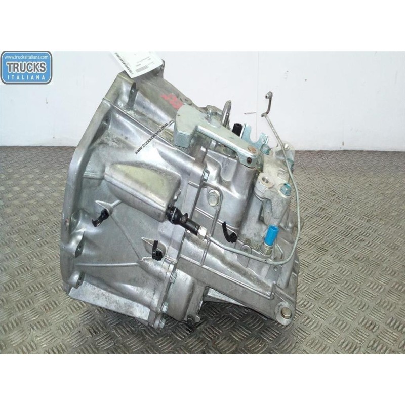 NISSAN CAMBIO NISSAN Qashqai 2007>2010 usato