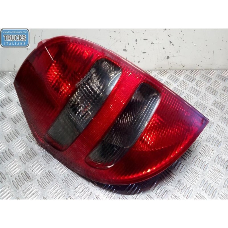 MERCEDES-BENZ FARO POSTERIORE ESTERNO SINISTRO MERCEDES-BENZ Classe A (W169) 2004>2008 usato