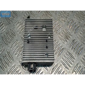 VARIOUS CONTROL UNITS...