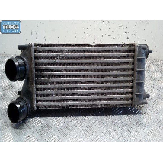 RADIATORE INTERCOOLERS CITROEN C4 Picasso 2010>2013 usato