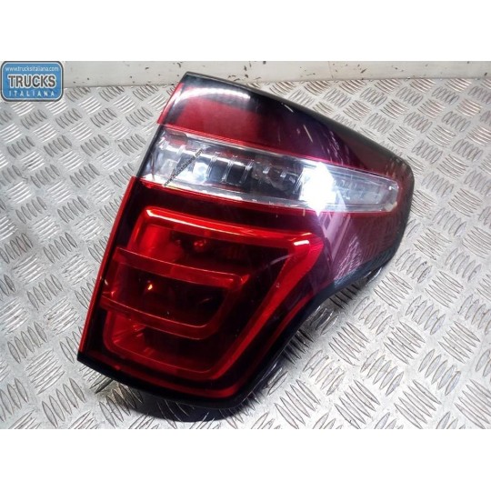 FARO POSTERIORE ESTERNO DESTRO CITROEN C4 Picasso 2010>2013 usato