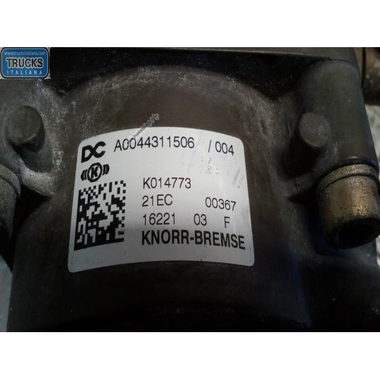 VARIE FRENI 2 MERCEDES-BENZ truck Actros euro 6 2014>2021 usato