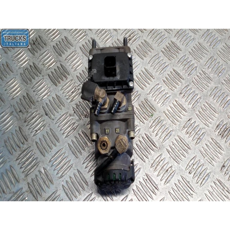 MERCEDES-BENZ truck VARIE FRENI 2 MERCEDES-BENZ truck Actros euro 6 2014>2021 usato