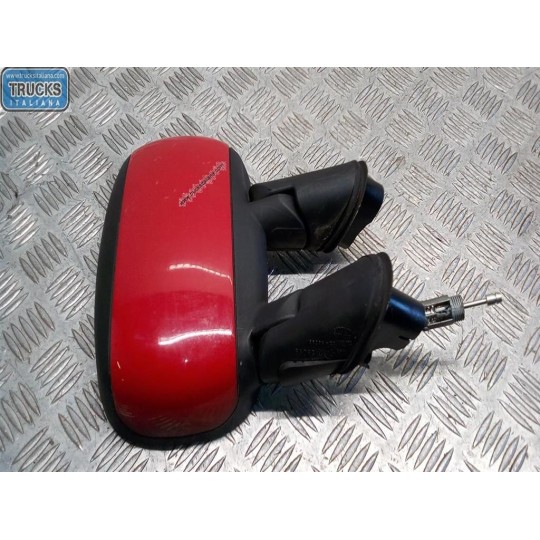 RETROVISORE DESTRO FIAT Doblo' 2005>2009 usato