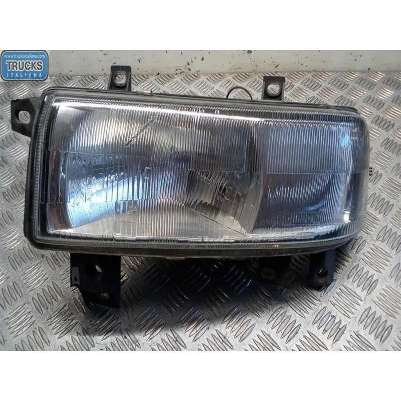 RENAULT van FARO ANTERIORE SINISTRO RENAULT van Master 1998>2003 usato