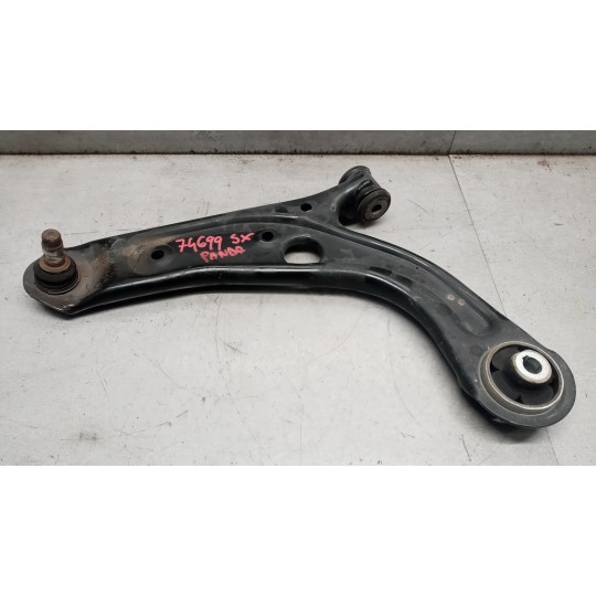 BRACCIO OSCILLANTE ANTERIORE INFERIORE SINISTRO FIAT Panda 2012> usato