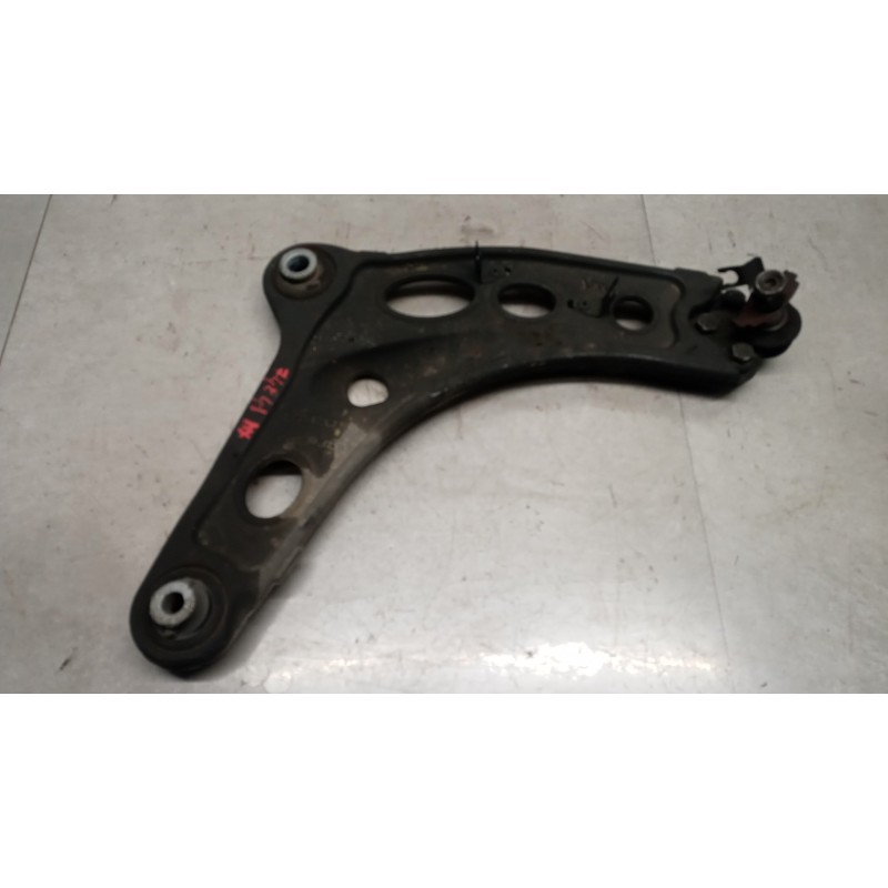 RENAULT van CONTROL ARM FRONT LOWER RIGHT  RENAULT van Trafic 2019>2021 used