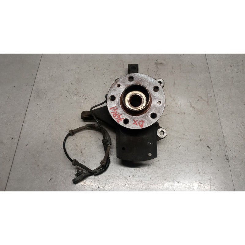 RENAULT van MONTANTE COMPLETO DESTRO RENAULT van Trafic 2019>2021 usato