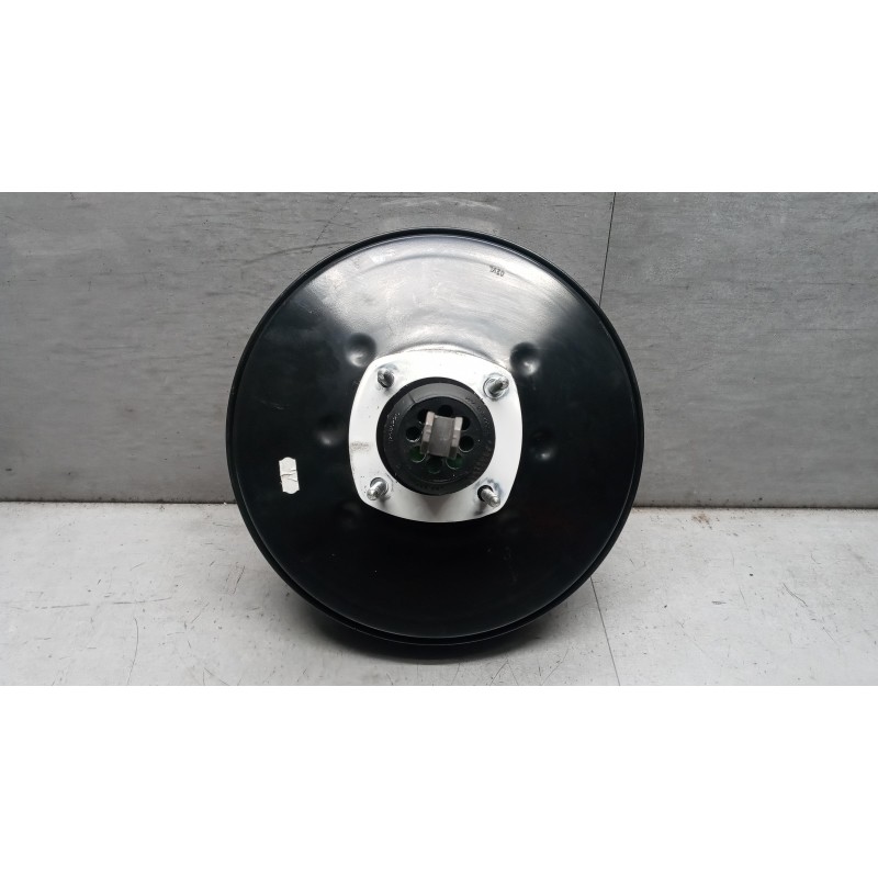 RENAULT van SERVOFRENO RENAULT van Trafic 2019>2021 usato