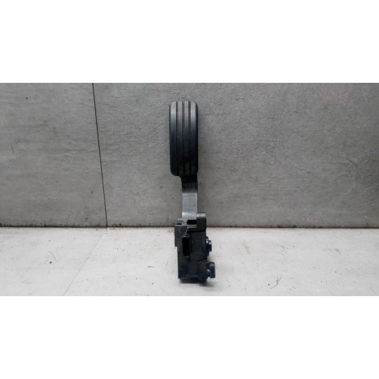 PEDALE ACCELERAZIONE ELETTRONICO RENAULT van Trafic 2019>2021 usato