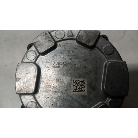 POMPA ACQUA RENAULT van Trafic 2019>2021 usato