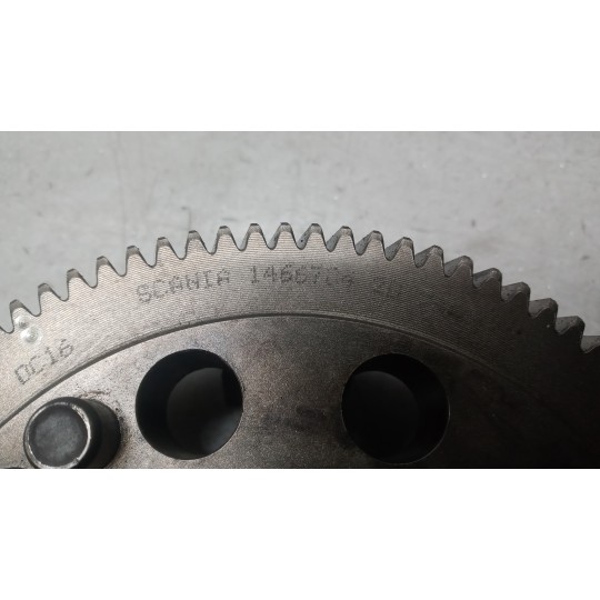 INGRANAGGIO MOTORE SCANIA 164 usato