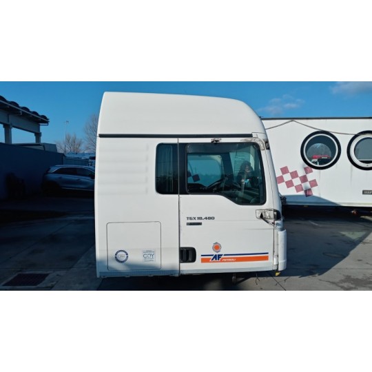CABINA MAN TGX  usato
