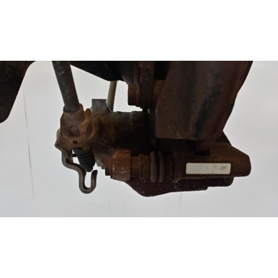 PINZA POSTERIORE SINISTRA VOLKSWAGEN Golf 4 1997>2003 usato