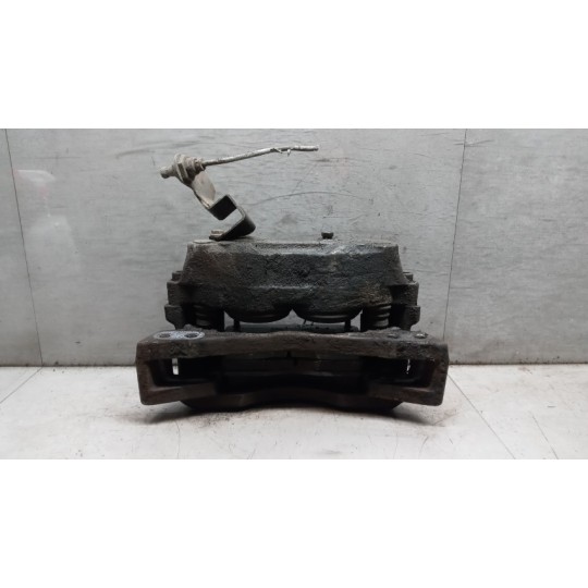 PINZA ANTERIORE SINISTRA IVECO EUROCARGO 1994>2000 usato
