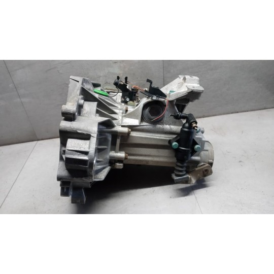 GEARBOXES  VOLKSWAGEN Golf 4 1997>2003 used