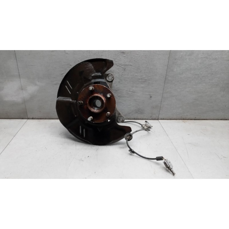 SUBARU MONTANTE COMPLETO SINISTRO SUBARU Forester 2008>2011 usato