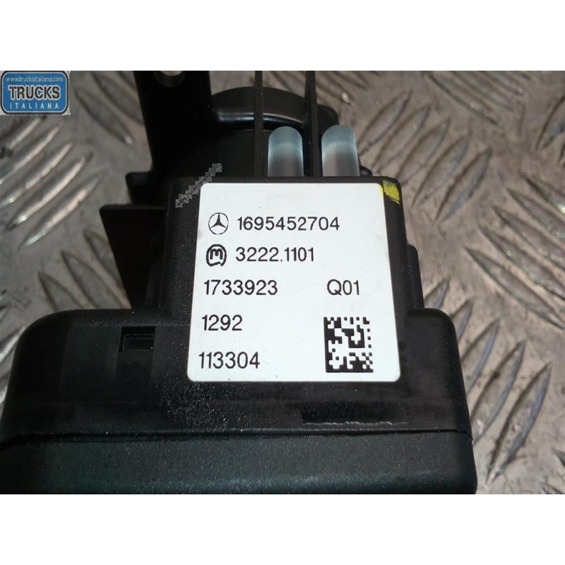 MERCEDES-BENZ BLOCCO LUCI MERCEDES-BENZ Classe A (W169) 2008>2012 usato