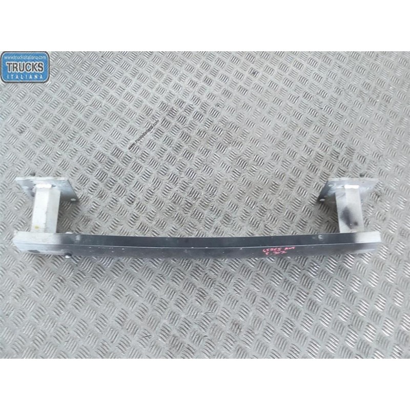 PEUGEOT TRAVERSA ANTERIORE PARAURTO PEUGEOT 307 2005>2008 usato