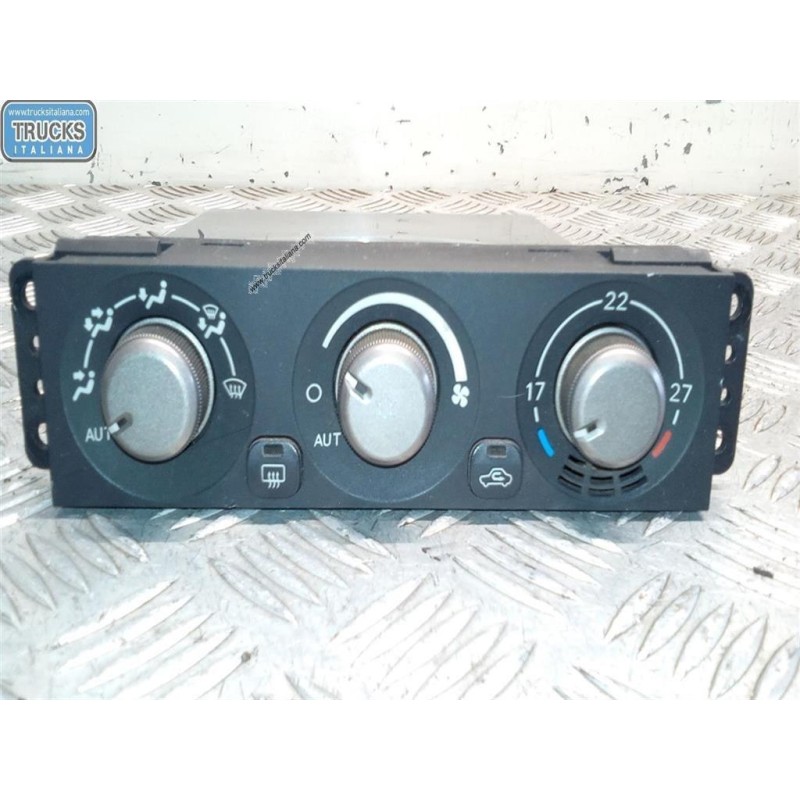 MITSUBISHI AC CONTROL UNIT MITSUBISHI Pajero 2000>2002 (V60) used