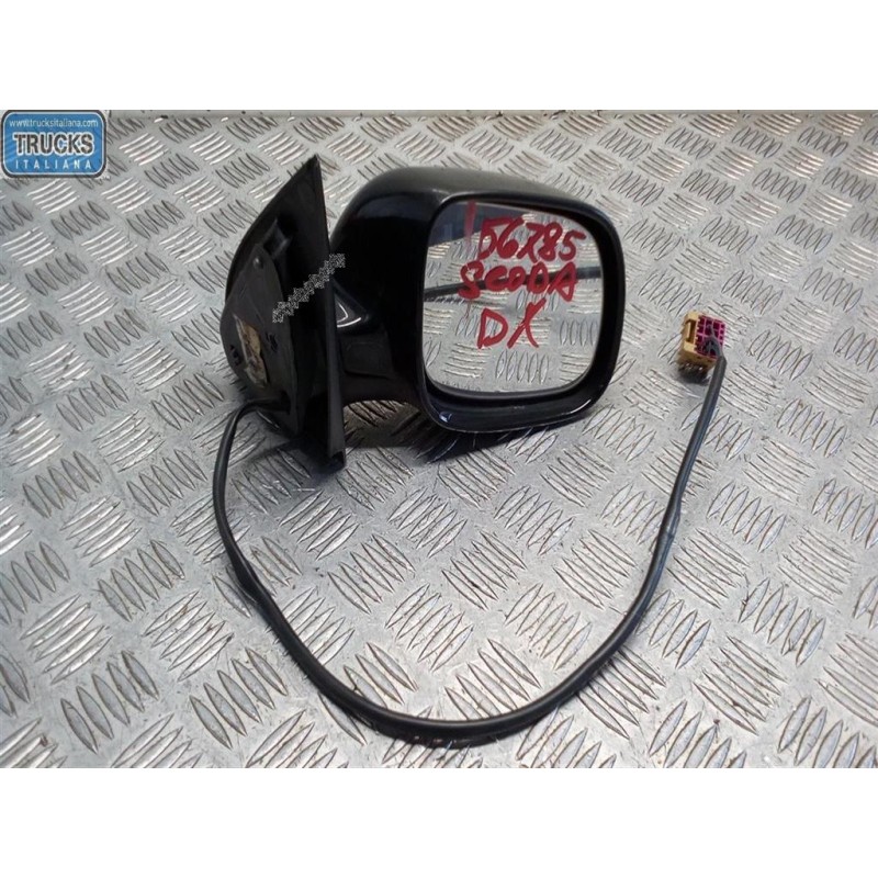 SKODA RIGHT ELETRIC REAR-VIEW MIRROR  SKODA Fabia 1999>2007 (6Y) used