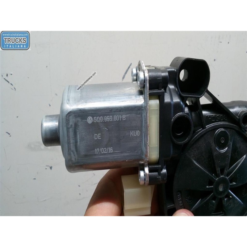 AUDI FRONT RIGHT POWERED WINDOWS  AUDI A3 Sportback 2012>2016 used