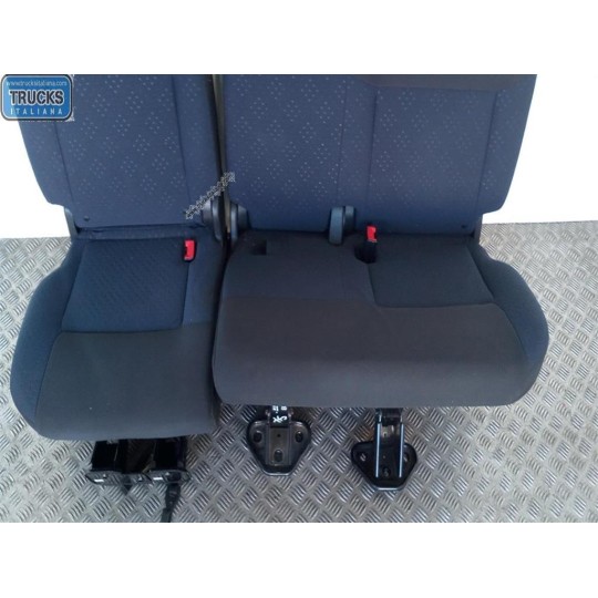 KIT SEATS  NISSAN Van NV200 2009> used